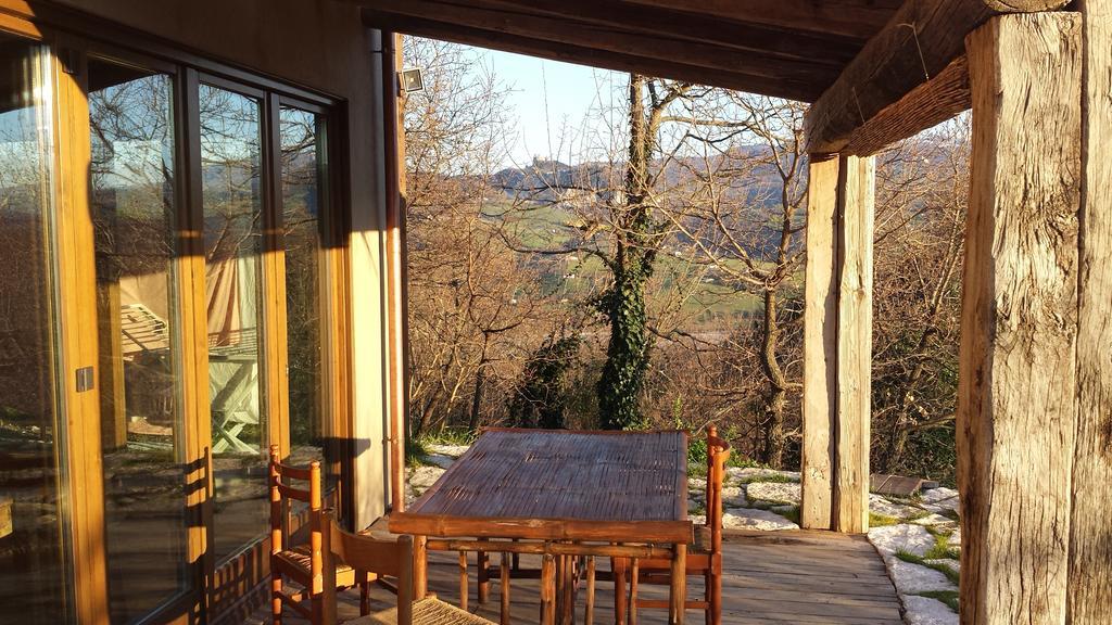 Sasso Erminia R&B Ecosostenibile Novafeltria ภายนอก รูปภาพ