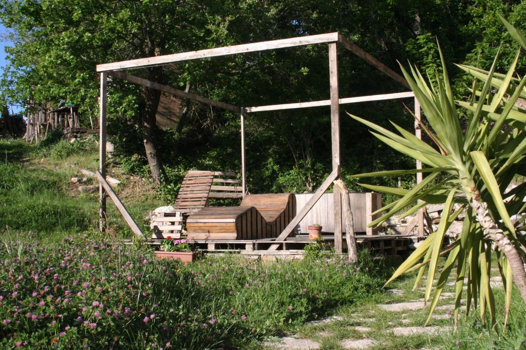 Sasso Erminia R&B Ecosostenibile Novafeltria ภายนอก รูปภาพ